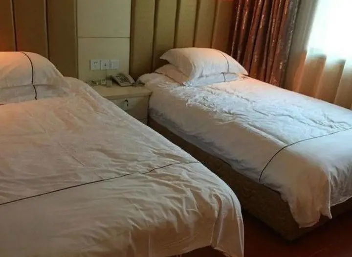 Иу: Yiwu Qiaoxin Inn