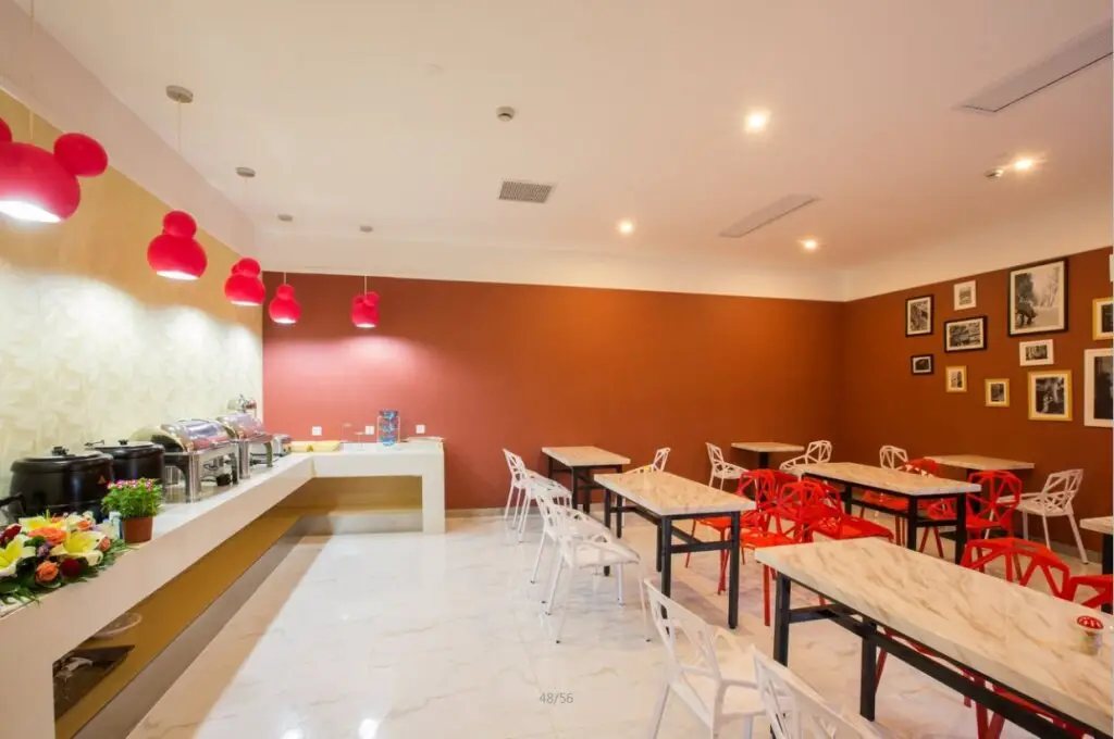 Шанхай: Yes Weet Inn