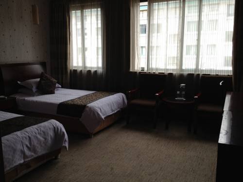 Иу: Junhong Business Hotel