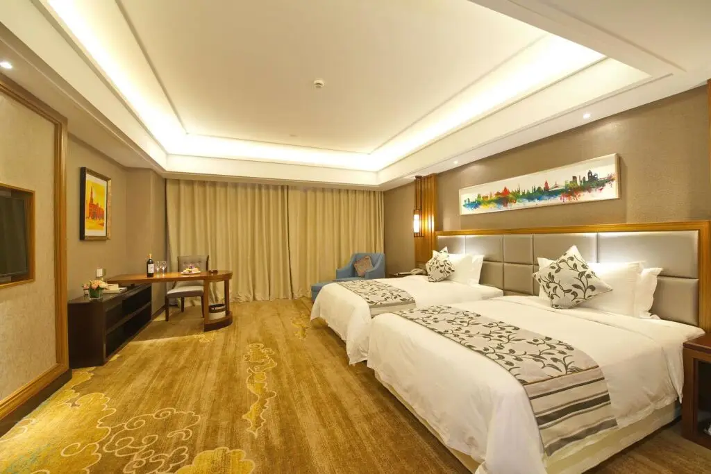 Шанхай: Shanghai Ramada East