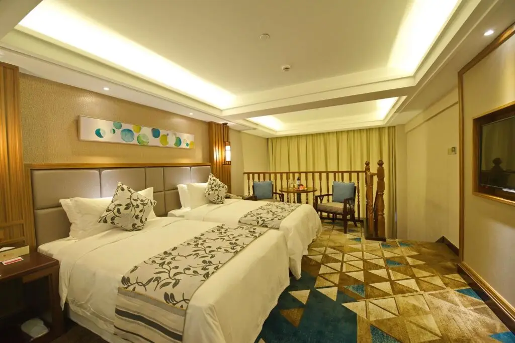 Шанхай: Shanghai Ramada East