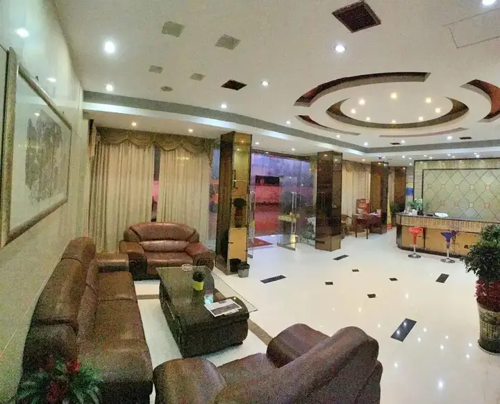Иу: Huashang Hotel