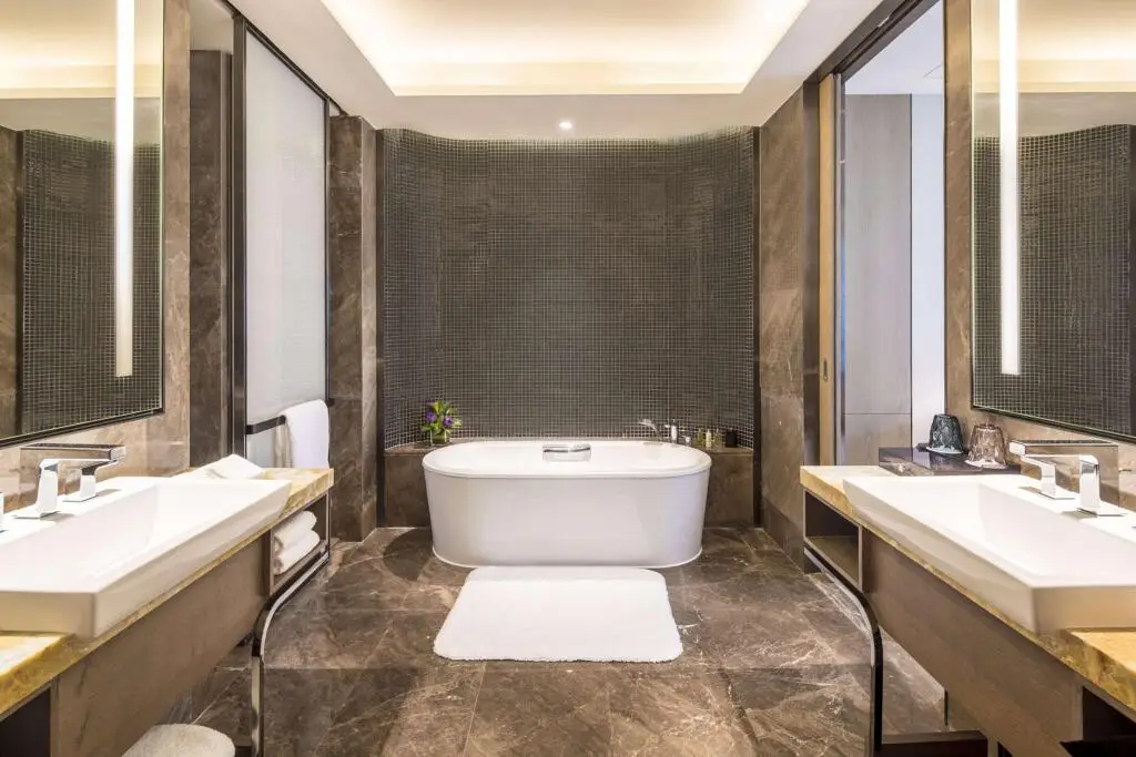 Шэньчжэнь: DoubleTree by Hilton Hotel Shenzhen Longhua