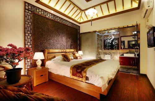 Цзясинь: Xitang Lan Ting Yi Yuan Theme Inn