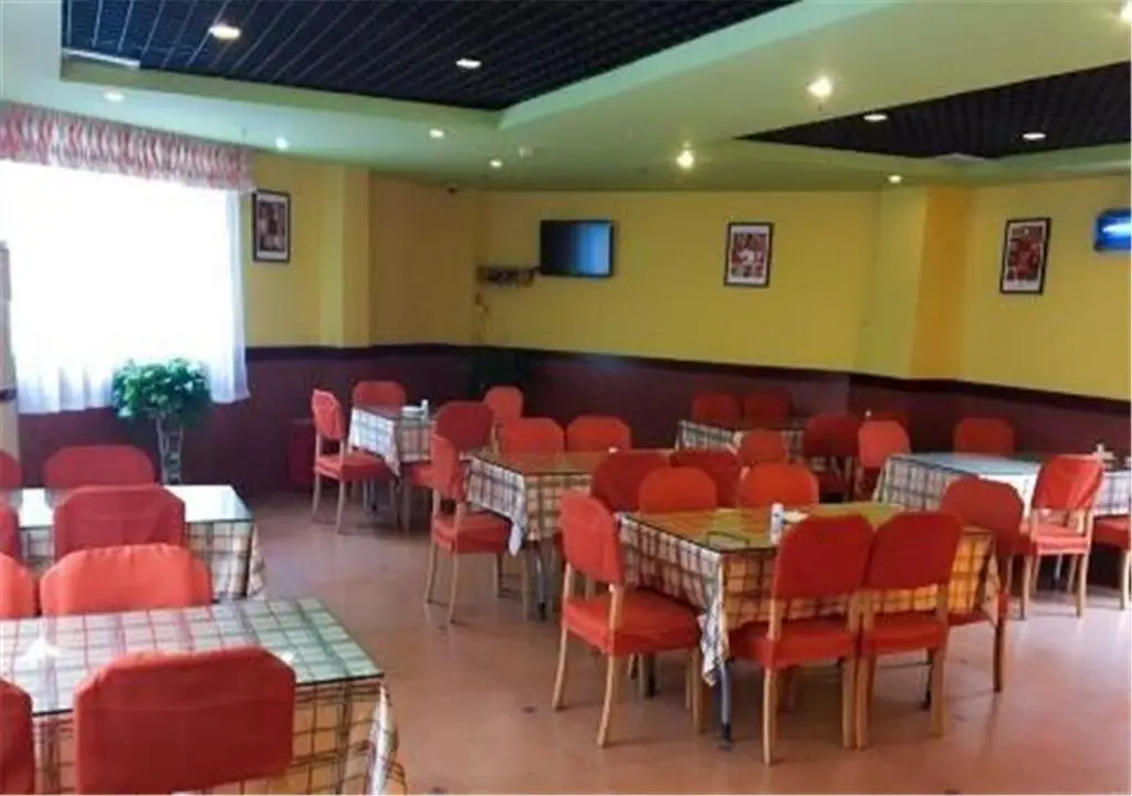 Чунцин: Home Inn Chongqing Wanzhou Gaosuntang Shixian Road Branch
