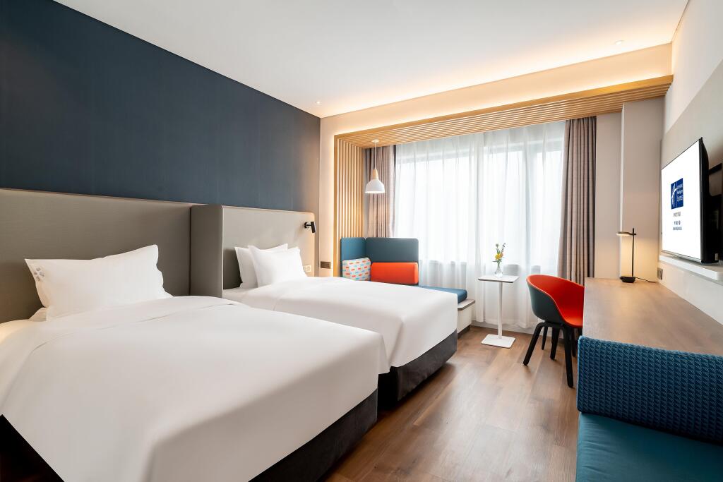 Цзинань: Holiday Inn Express Jinan Jingshi by IHG