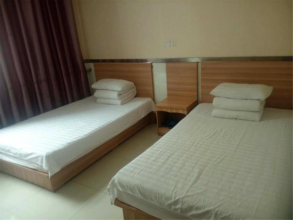 Баодин: Lidu Daliang Express Inn