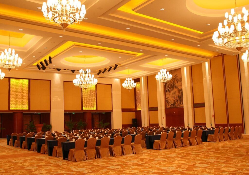 Jiuhuashan Ocean Line Hotel — фото 1