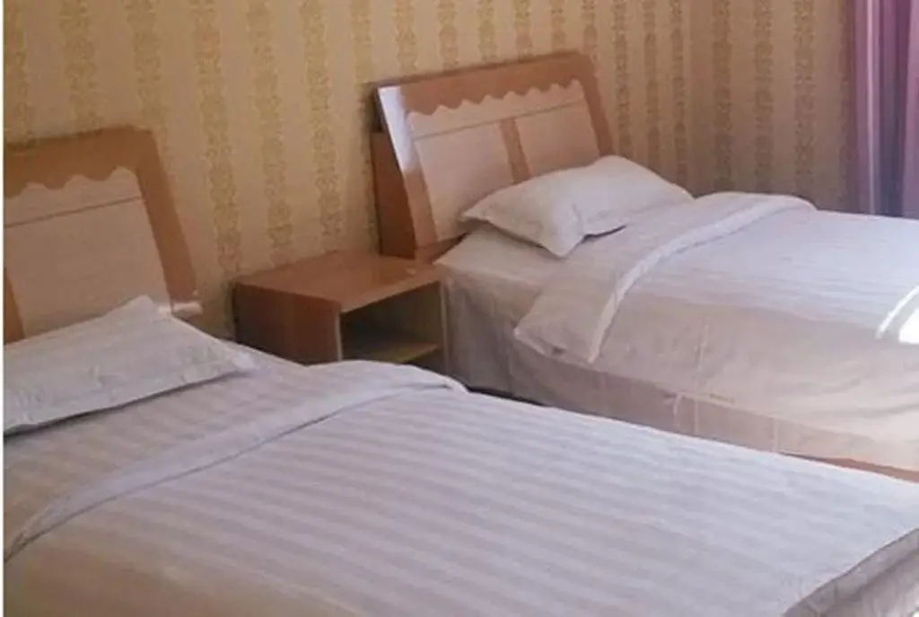 Мяньян: Santai Tongli Inn