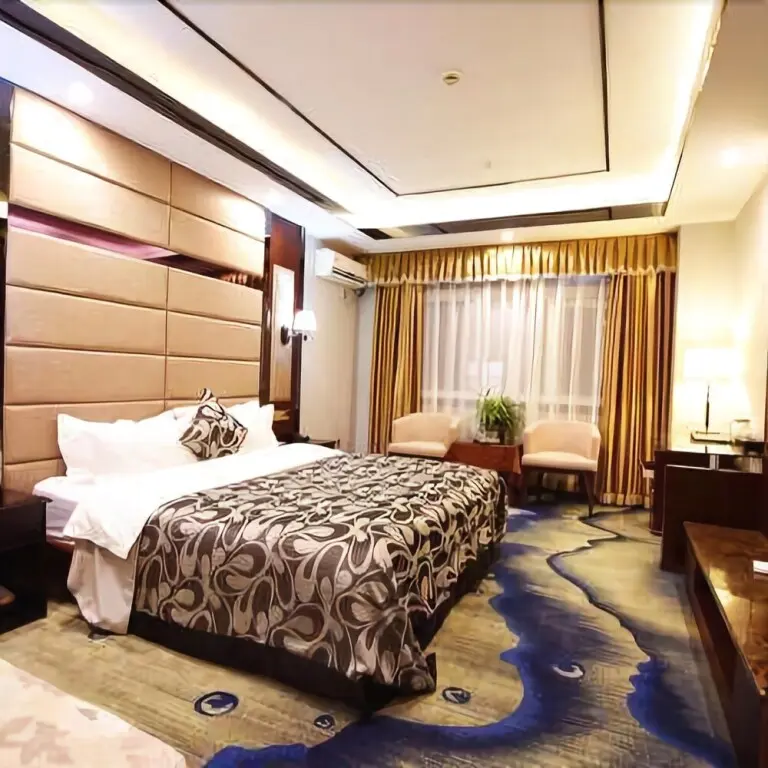Линжи: Style Hotel