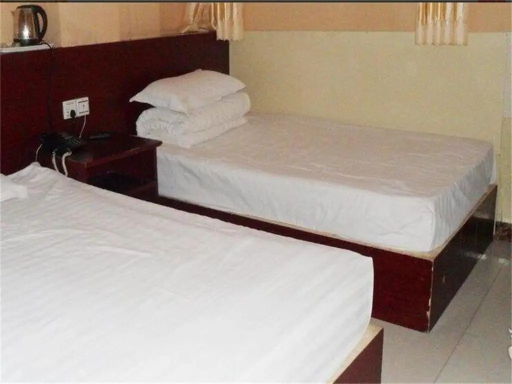 Цзаочжуан: Hongyu Hotel