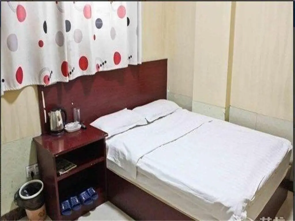Цзаочжуан: Hongyu Hotel