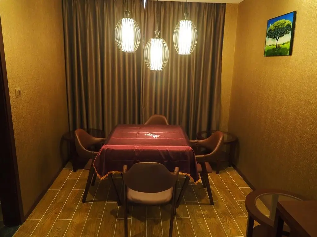 Чунцин: Shangju Hotel Nanqu-Chongqing