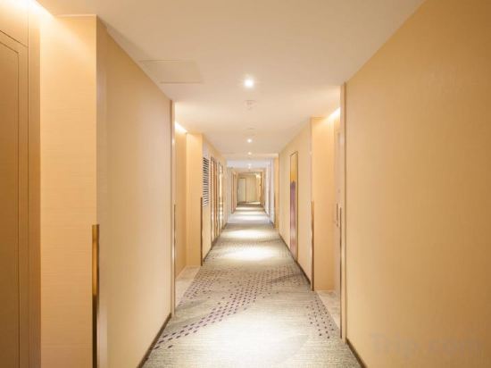 Интань: Lavande Hotel (Yingtan Longhushan Avenue long distance passenger station store)