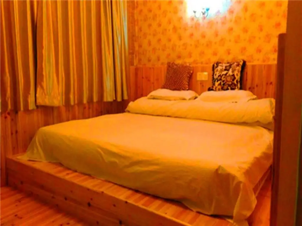 Хуаншань: Huangshan Xiheju Hostel