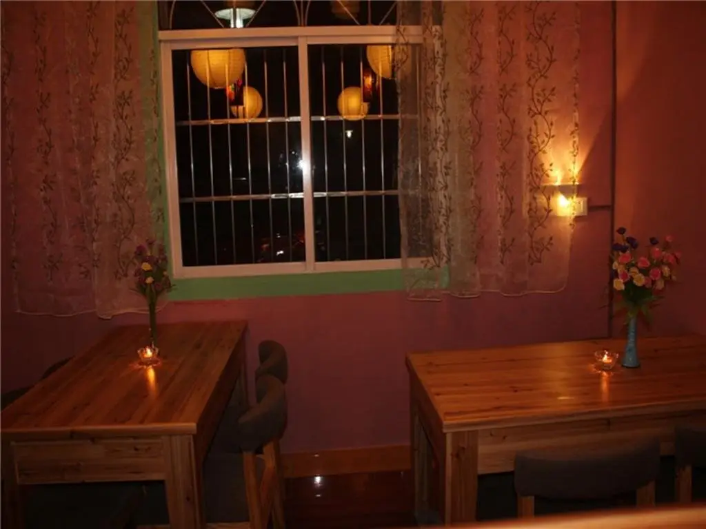 Хуаншань: Huangshan Xiheju Hostel