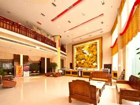Promenade Hotel — фото 1