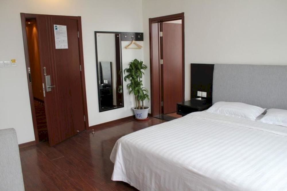 Пекин: Beijing Jialong Sunshine Hotel Dxing Branch