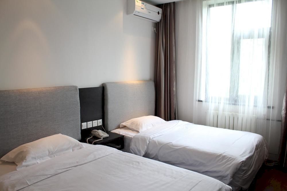 Пекин: Beijing Jialong Sunshine Hotel Dxing Branch