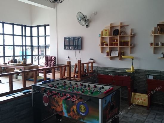 Яншо: Langwo Hostel