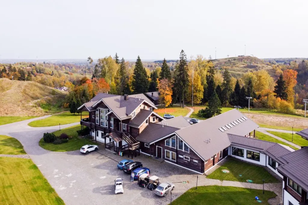 Целеево: Загородный отель "Tseleevo Club & Resort"