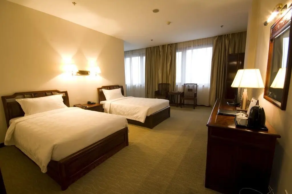 Shaanxi Wen De Bussiness Hotel — фото 1