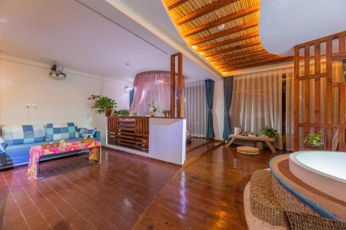 Дали: Yishiqingyuan Sea View Boutique Inn