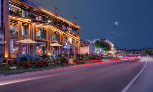 Дали: Yishiqingyuan Sea View Boutique Inn