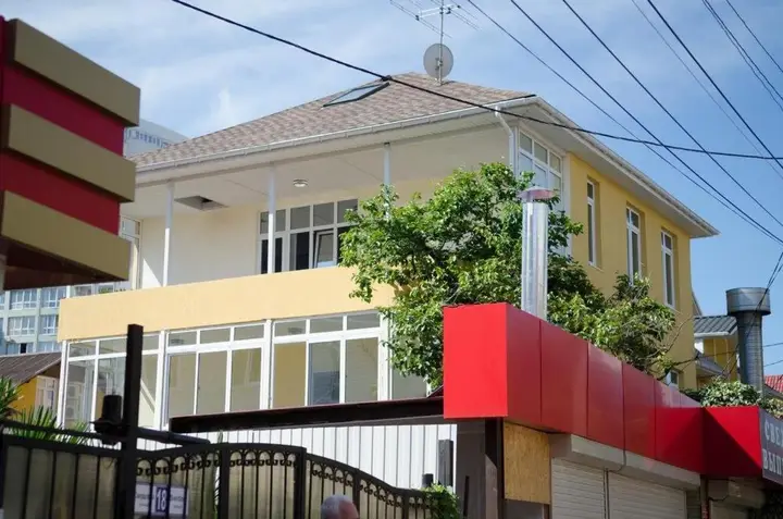 Сочи: Гостевой Дом Summer House