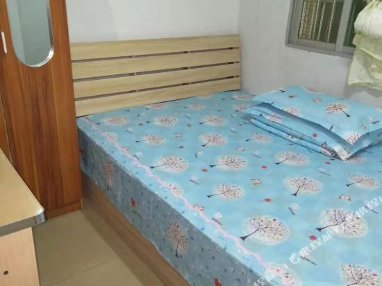 Шэньчжэнь: Love Home Capsule Youth Hostel