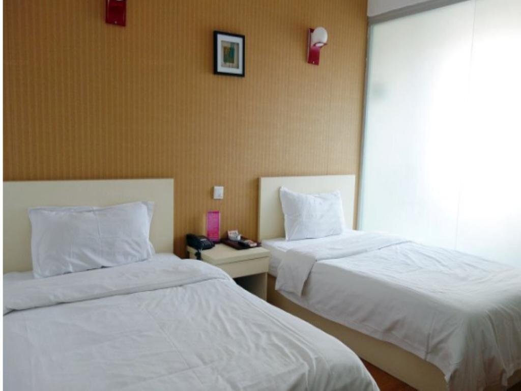 Шанхай: Yiting Hotel