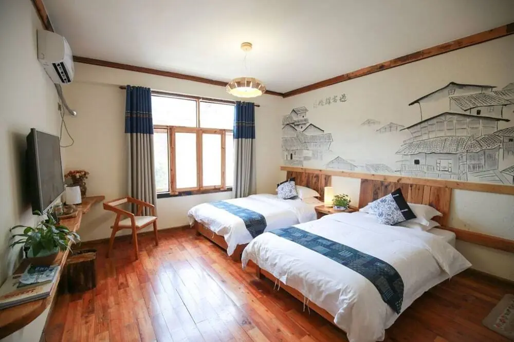 Чжанцзяцзе: ZhangJiaJie GuoKe Inn