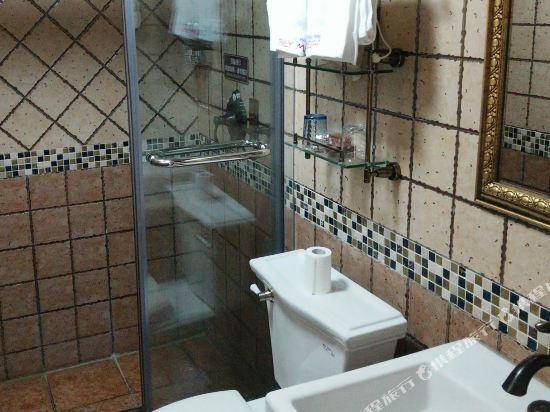 Далянь: Daily Mega Holiday Hotel