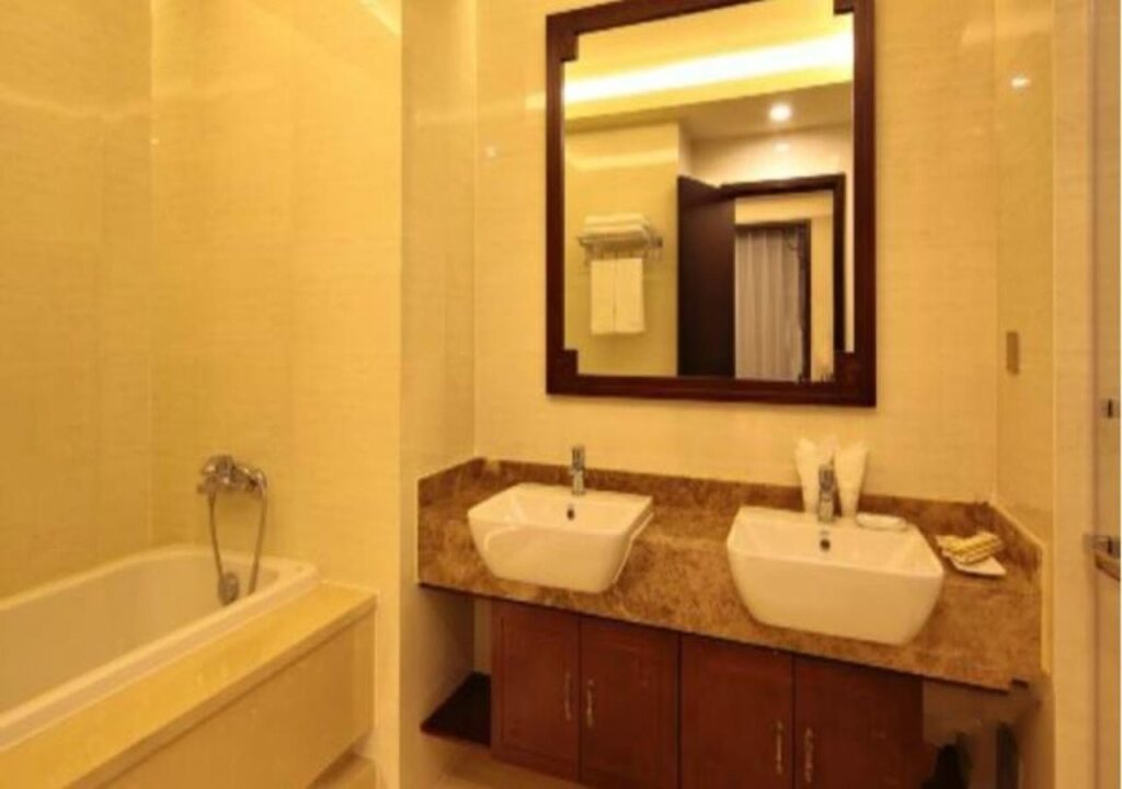 Пекин: Huiteng Business Hotel