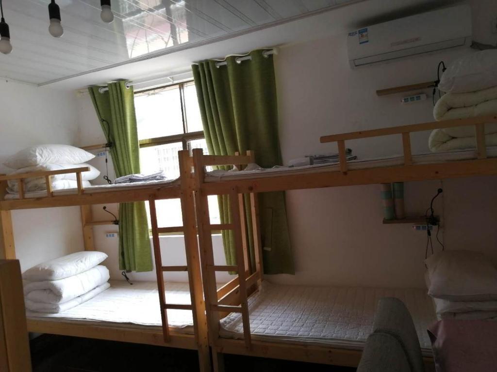 Чжанцзяцзе: Zhangjiajie Cloud Youth Hostel