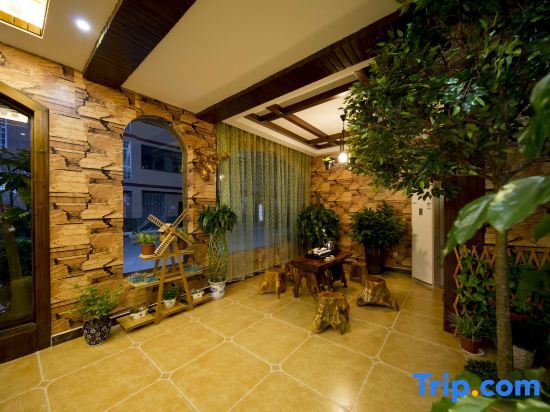 Чжанцзяцзе: Zhangjiajie Yiluyouni Hostel