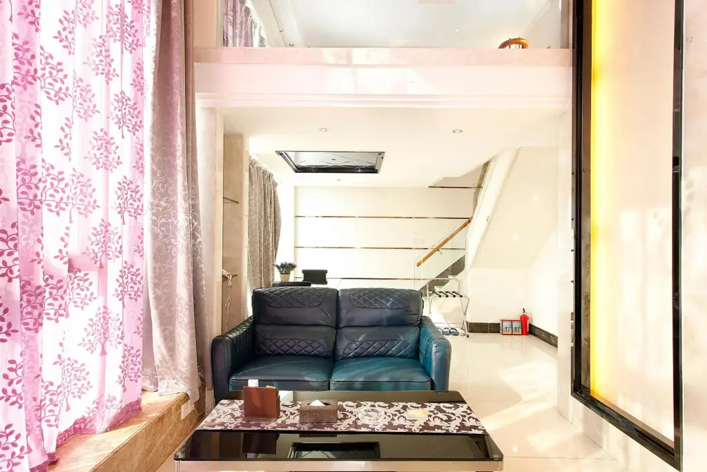 Гуанчжоу: Louidon Mega Apartment of Kam Rueng Plaza/Sunshine