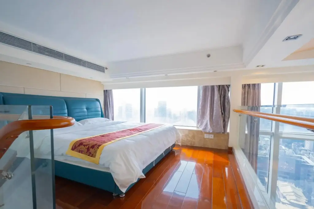 Гуанчжоу: Louidon Mega Apartment of Kam Rueng Plaza/Sunshine