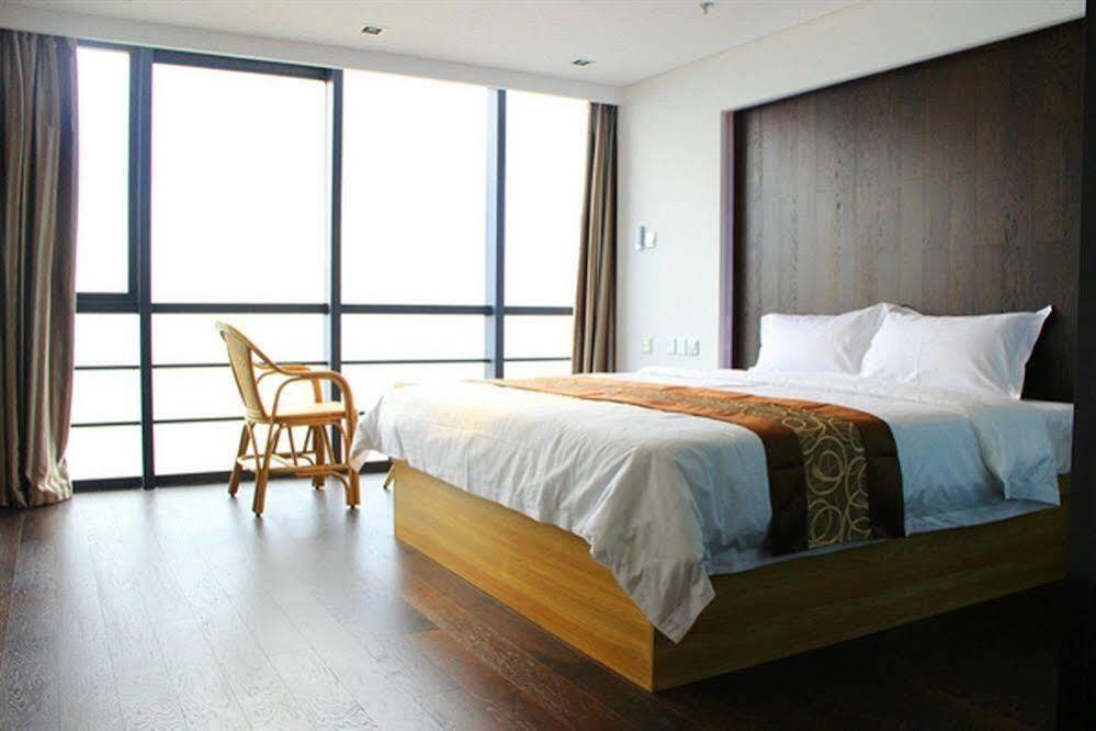 Циндао: Qingdao Bedoom Nalu Bay