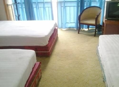 Чэнду: Yuanhongyuan Business Hotel