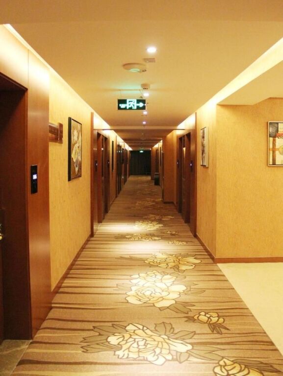 Чэнду: Echarm Hotel (Chengdu Kuangzhai Xiangzi Jinxianqiao)