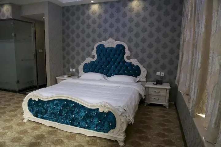 Чэнду: The Garden Konggang Hotel