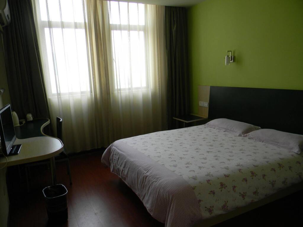 Шанхай: Motel 168 Shanghai East Tianmu Road Branch