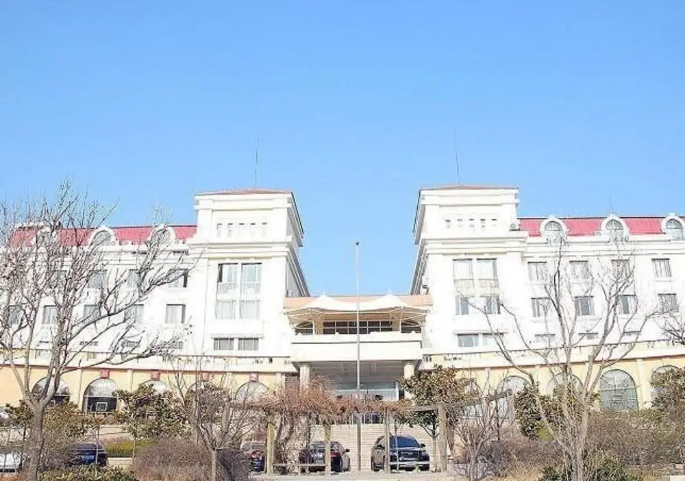 青岛卧龙山水大酒店 — фото 1