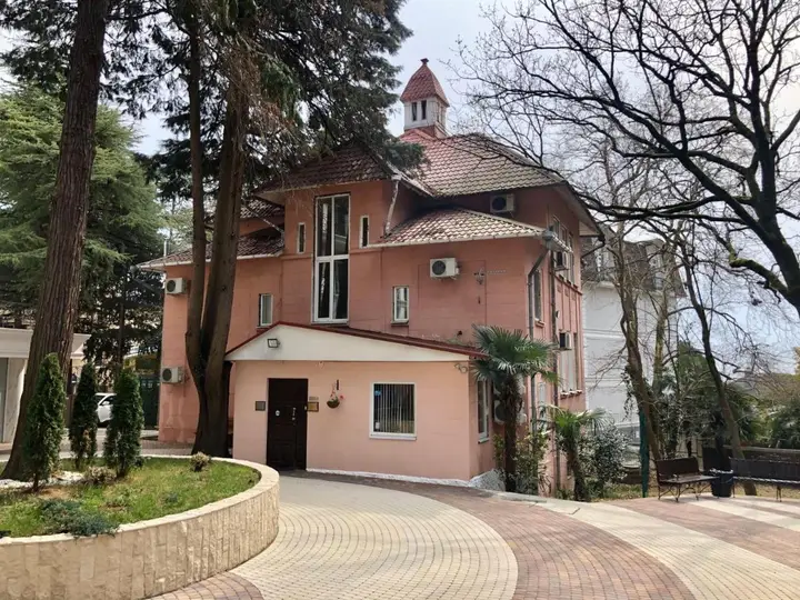 Сочи: Теремок