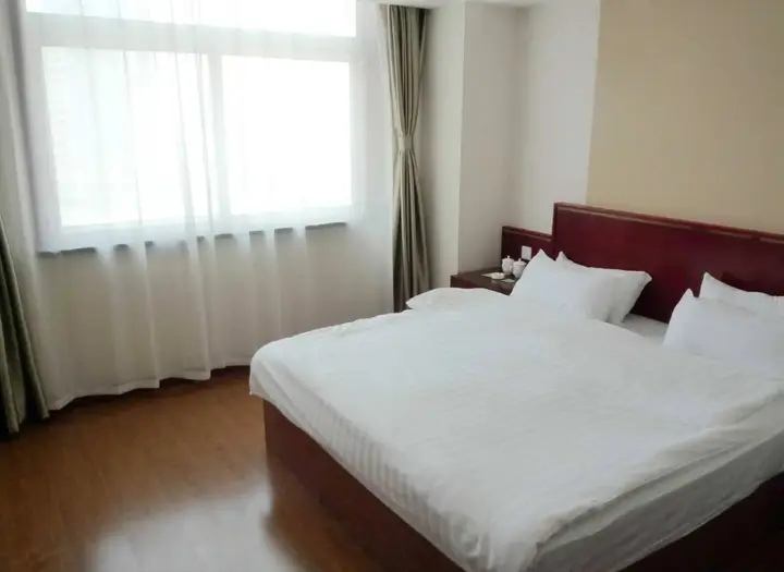 Циндао: Qingdao Shuiwen Hotel