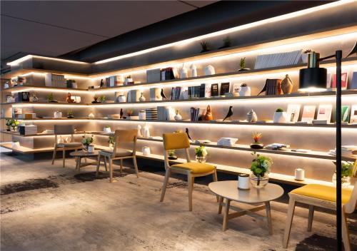 Пекин: Joy City Hotel & Apartment