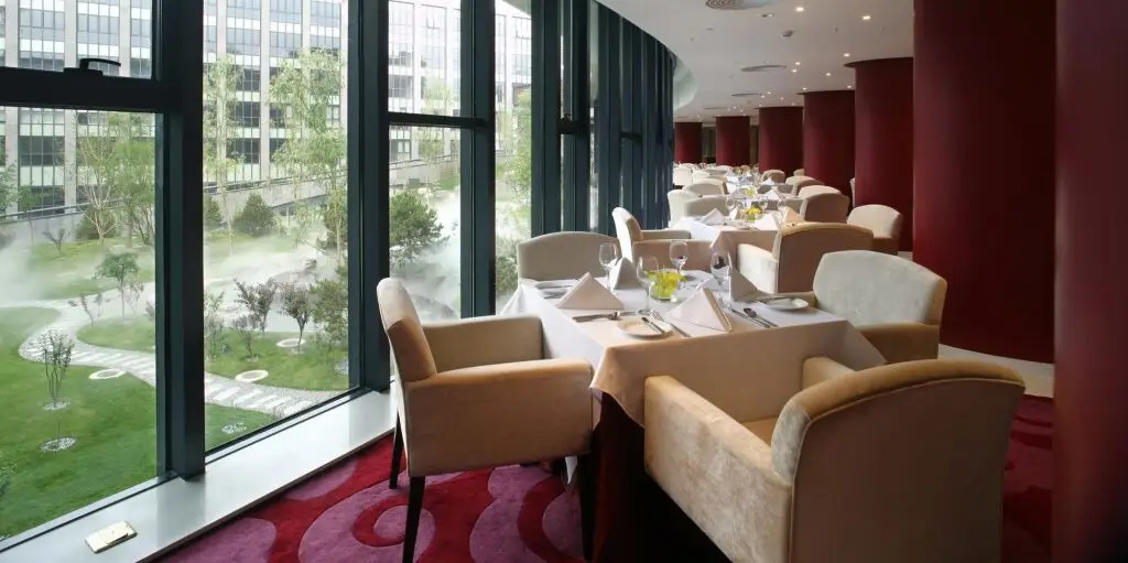 Пекин: The Lake View Hotel Beijing