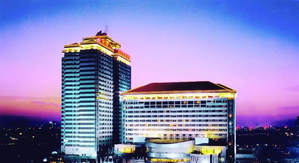 Пекин: Kingwing Hotel