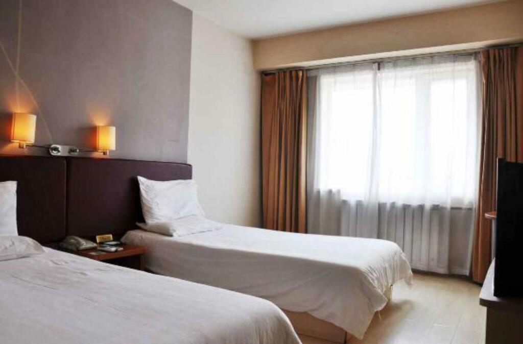 Пекин: Piao Home Inn Beijing West Railway Station